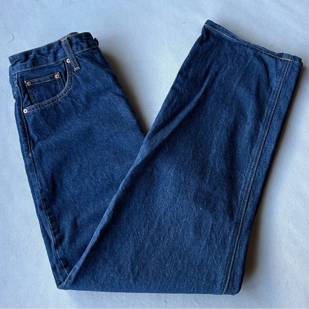 Aritzia Denim Forum ~ Mia High Rise
Curve 31L ~ Women’s 26 - Picture 11 of 17